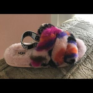 UGG T FLUFF YEAH MUlTI COLOR SLIDES SZ 12 NIB!